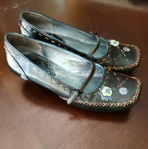 Indigo by Clarks womens shoe size 6